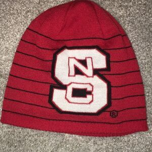 NC North Carolina State LoGO Wolfpack Beanie ski snowboard winter toque hat cap